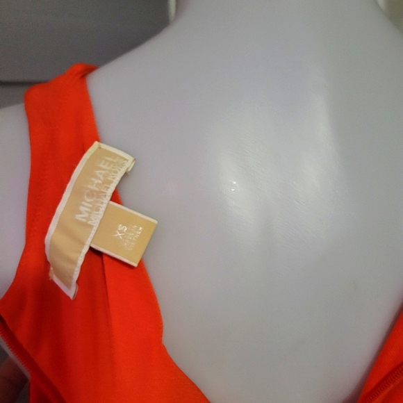 Women's Dress - Picture 3 of 4